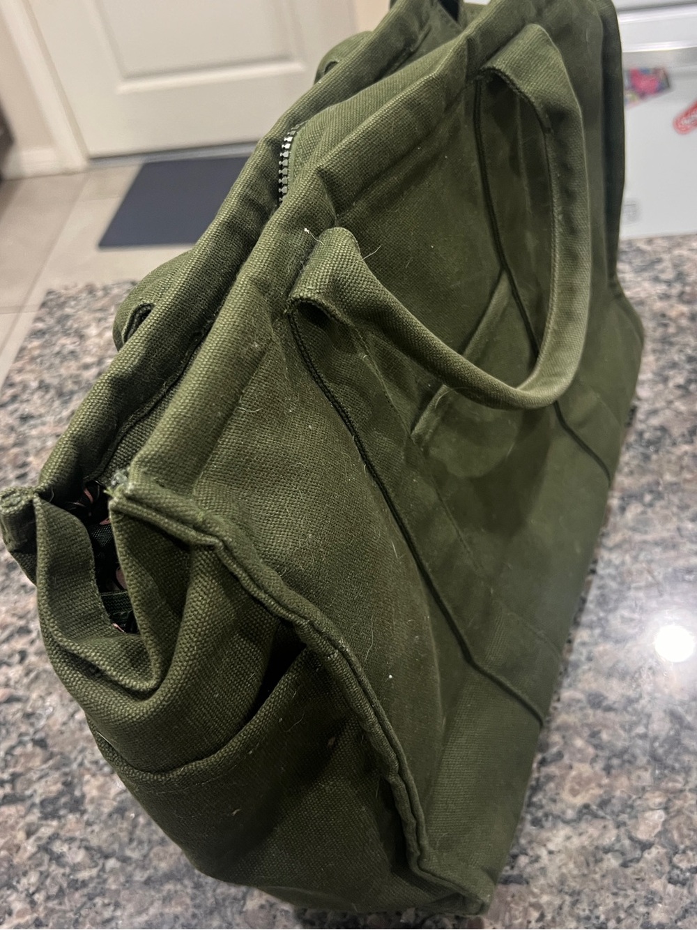 Popflex Sloane Tote - Olive - Picture 4 of 10